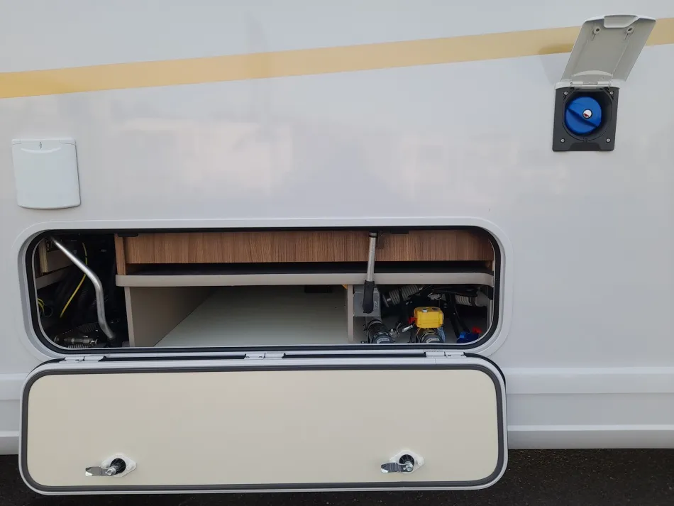 Camping-car - Eura Mobil - INTEGRA I 890 QB - 2024