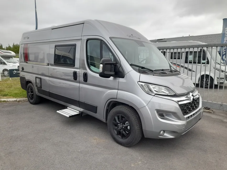 60  T