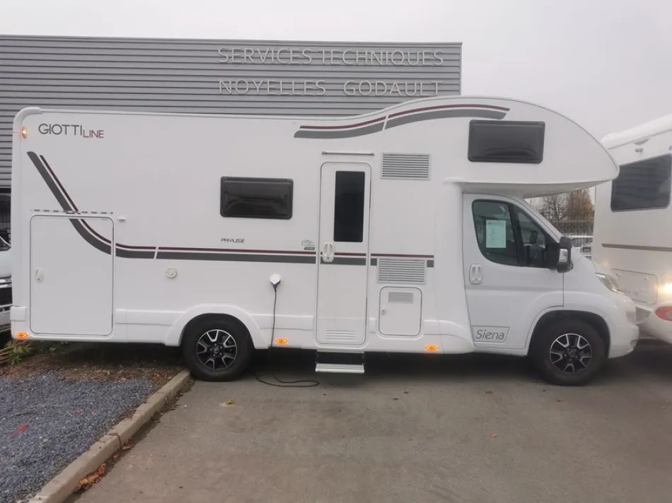 SIENA 440