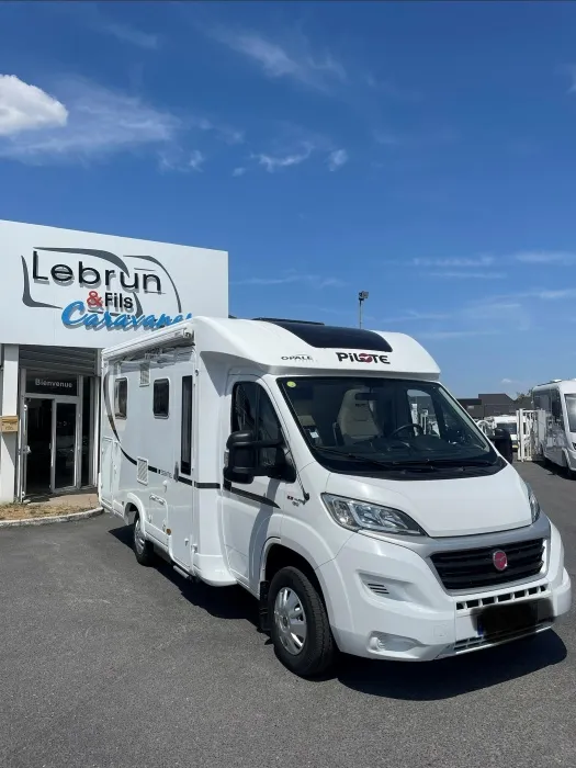 Camping-car occasion – Profilé — Camping-car profilé