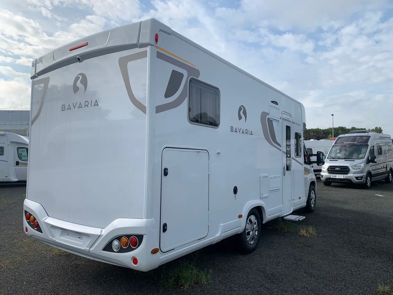 Camping-car - Bavaria - T746FGJ NOMADE FIT - 2024