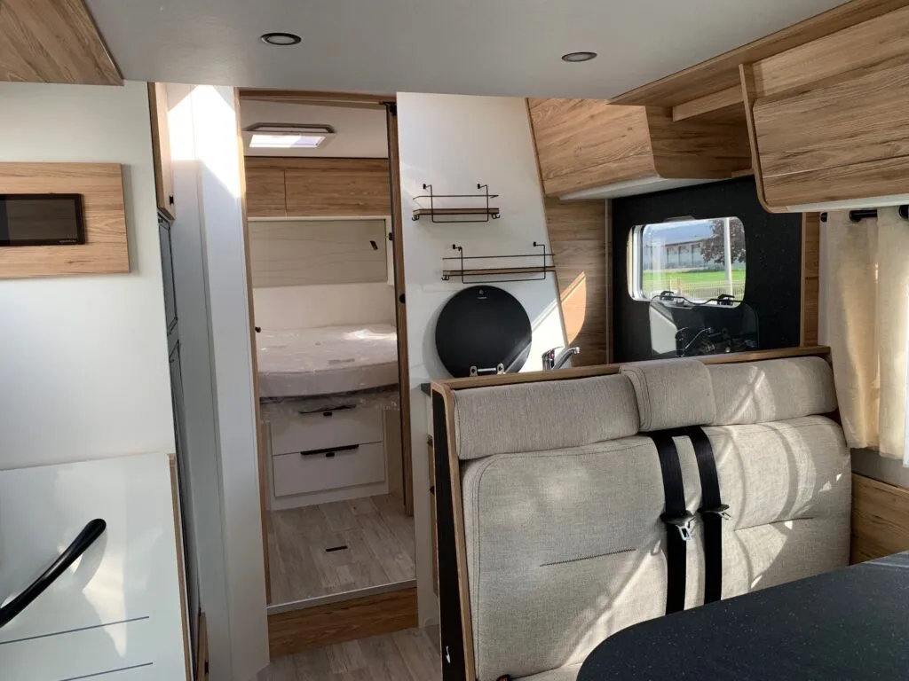 Camping-car - Bavaria - T746 UNIK - 2024