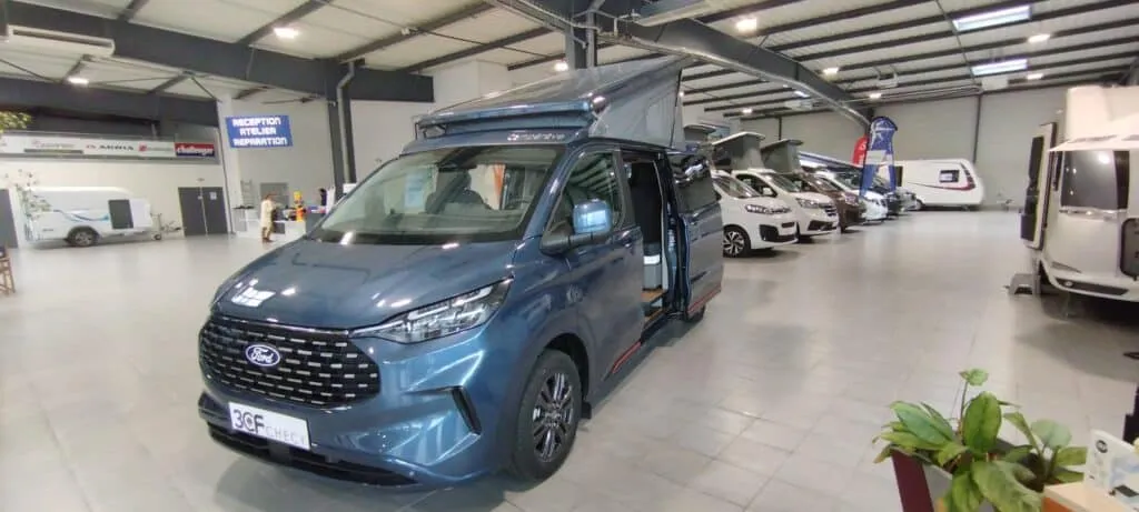 Van aménagé - Campereve - CAPLAND BLEU AZUR - 2025