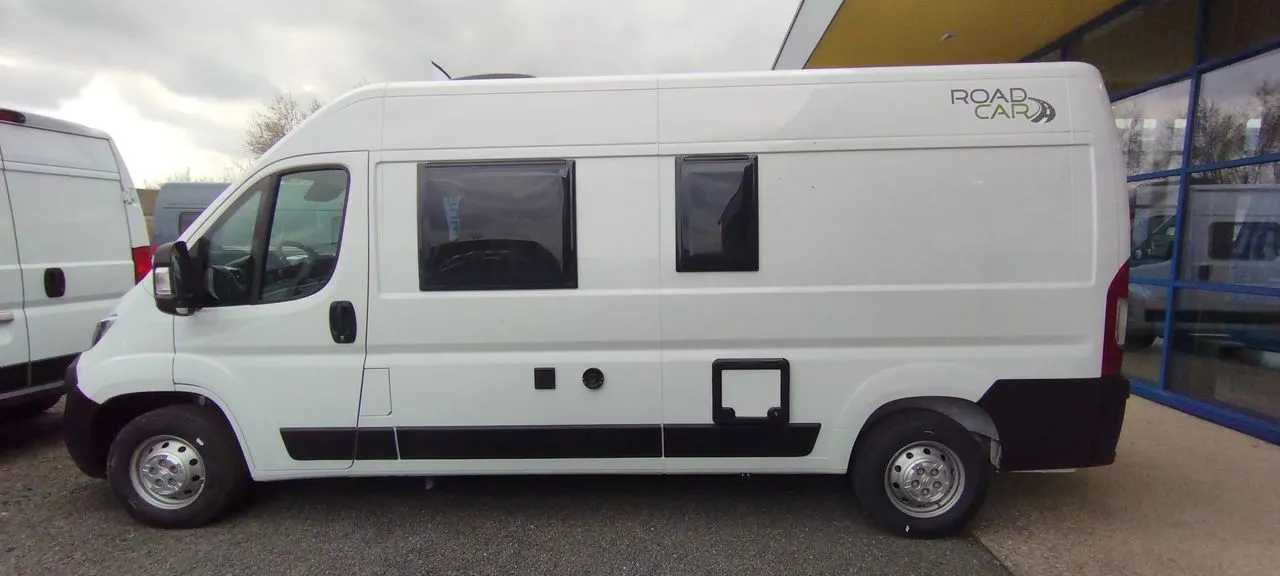 Fourgon aménagé - Road Car - 600 - 2024