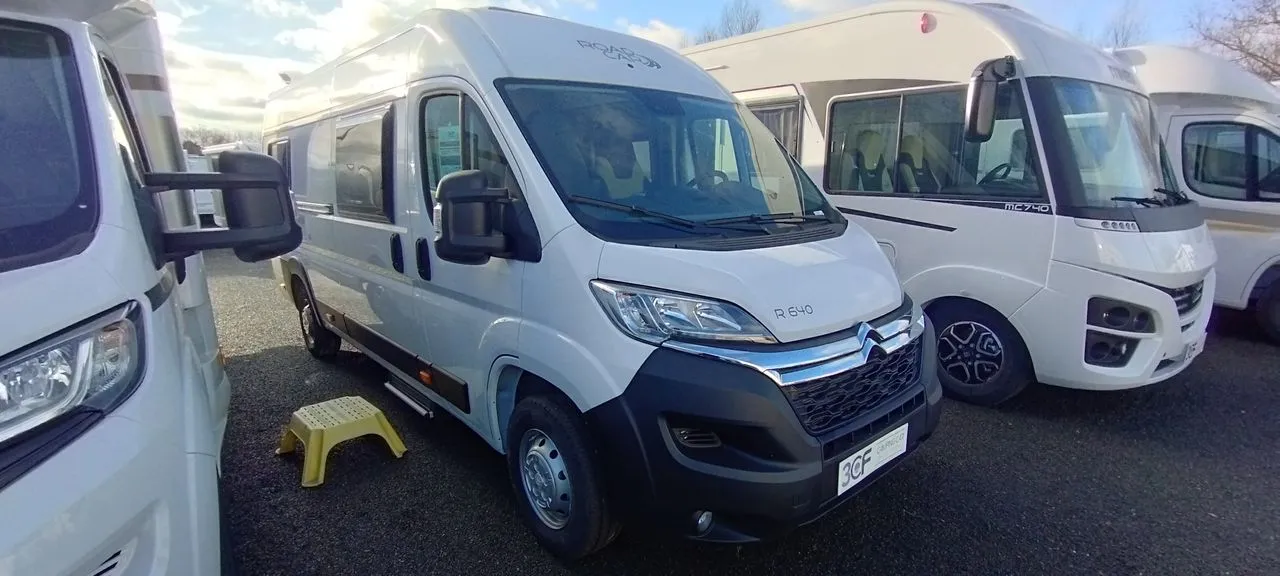 Fourgon aménagé - Road Car - R640 - 2024