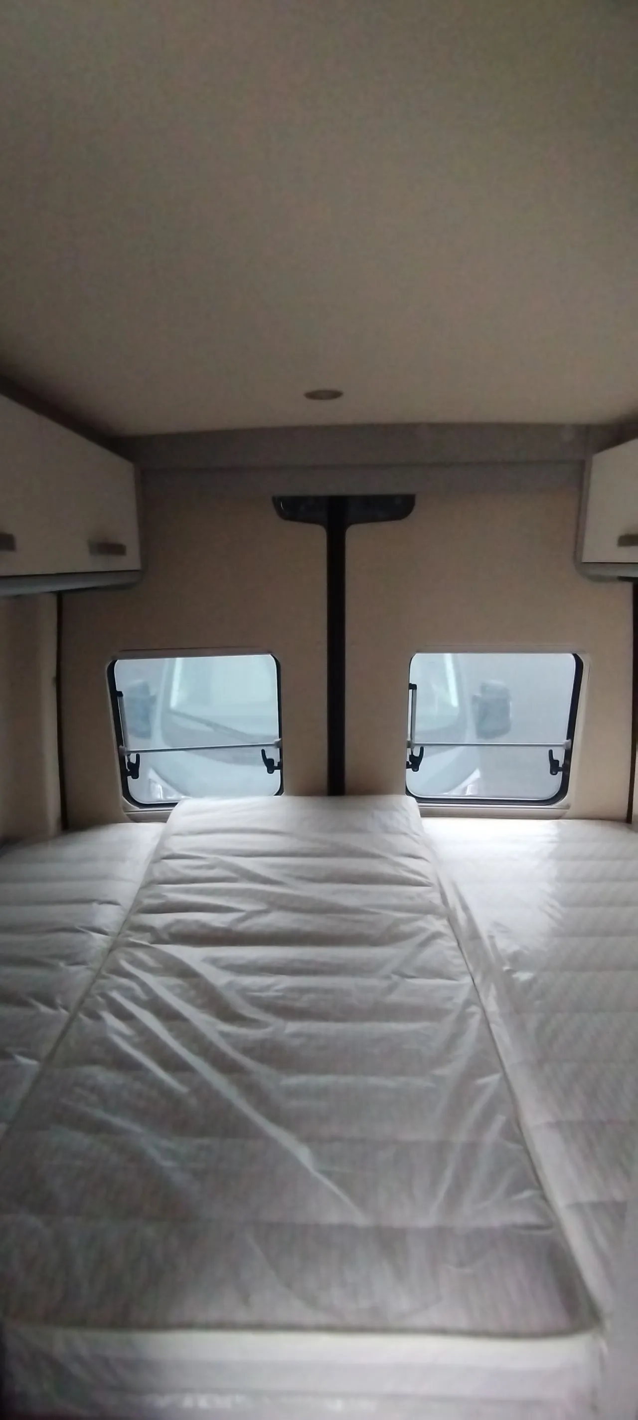 Fourgon aménagé - Hymer Camper Vans - FREE 600S CAMPUS GREY - 2025