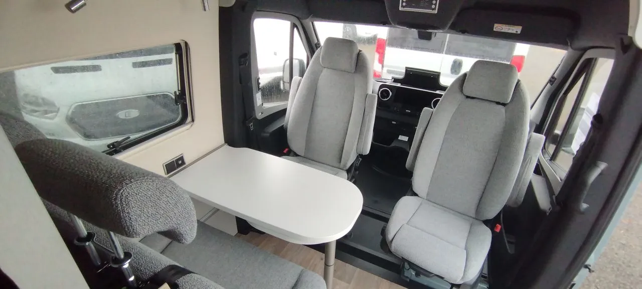 Fourgon aménagé - Hymer Camper Vans - FREE 600S CAMPUS GREY - 2025