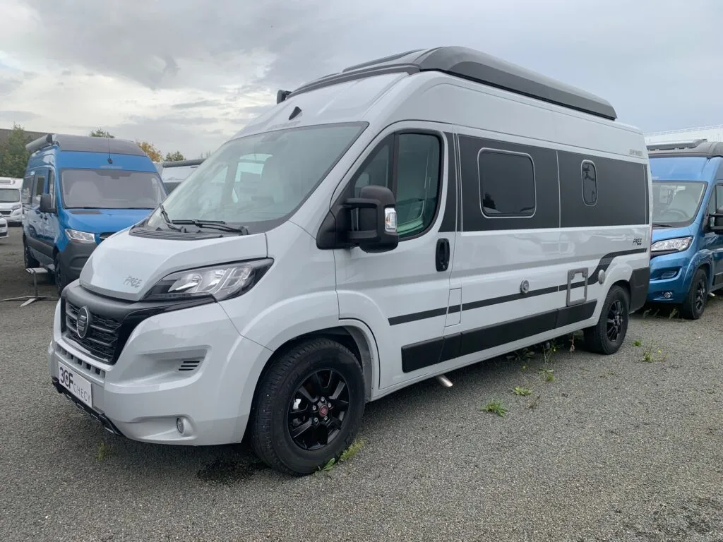 Fourgon aménagé - Hymer car - FREE 600 CAMPUS CAMPOVOLO GREY - 2024