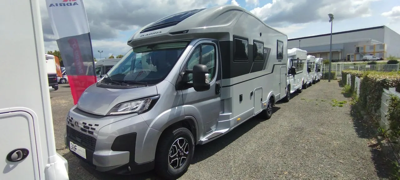 Camping-car - Adria - MATRIX 650 DC - 2025