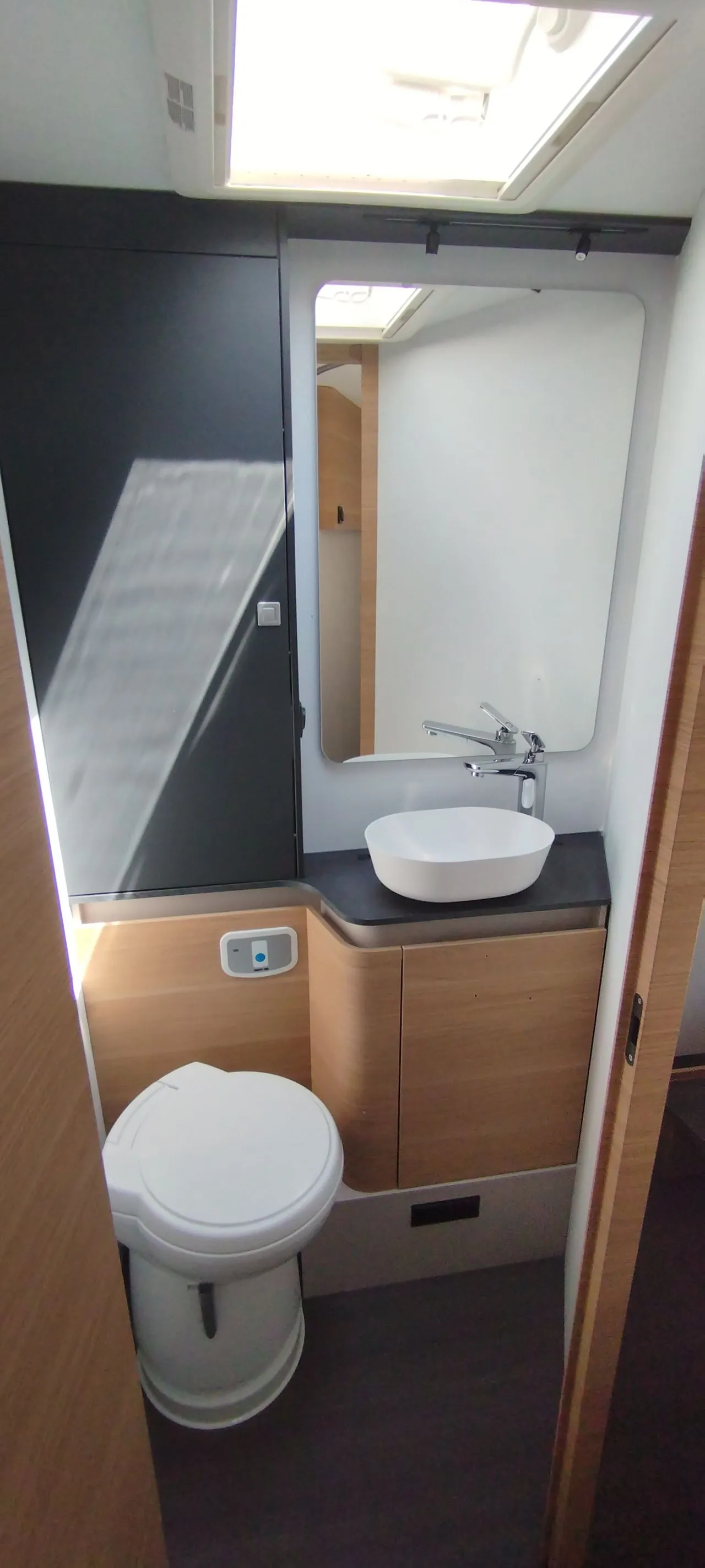 Camping-car - Adria - MATRIX 650 DC - 2025