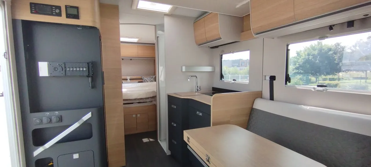 Camping-car - Adria - MATRIX 650 DC - 2025