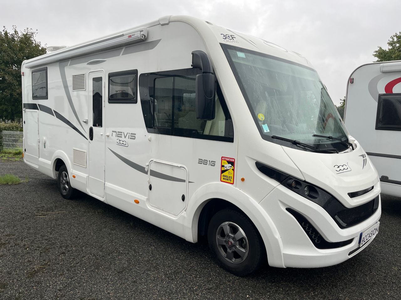 Camping-car MCLOUIS 881 G