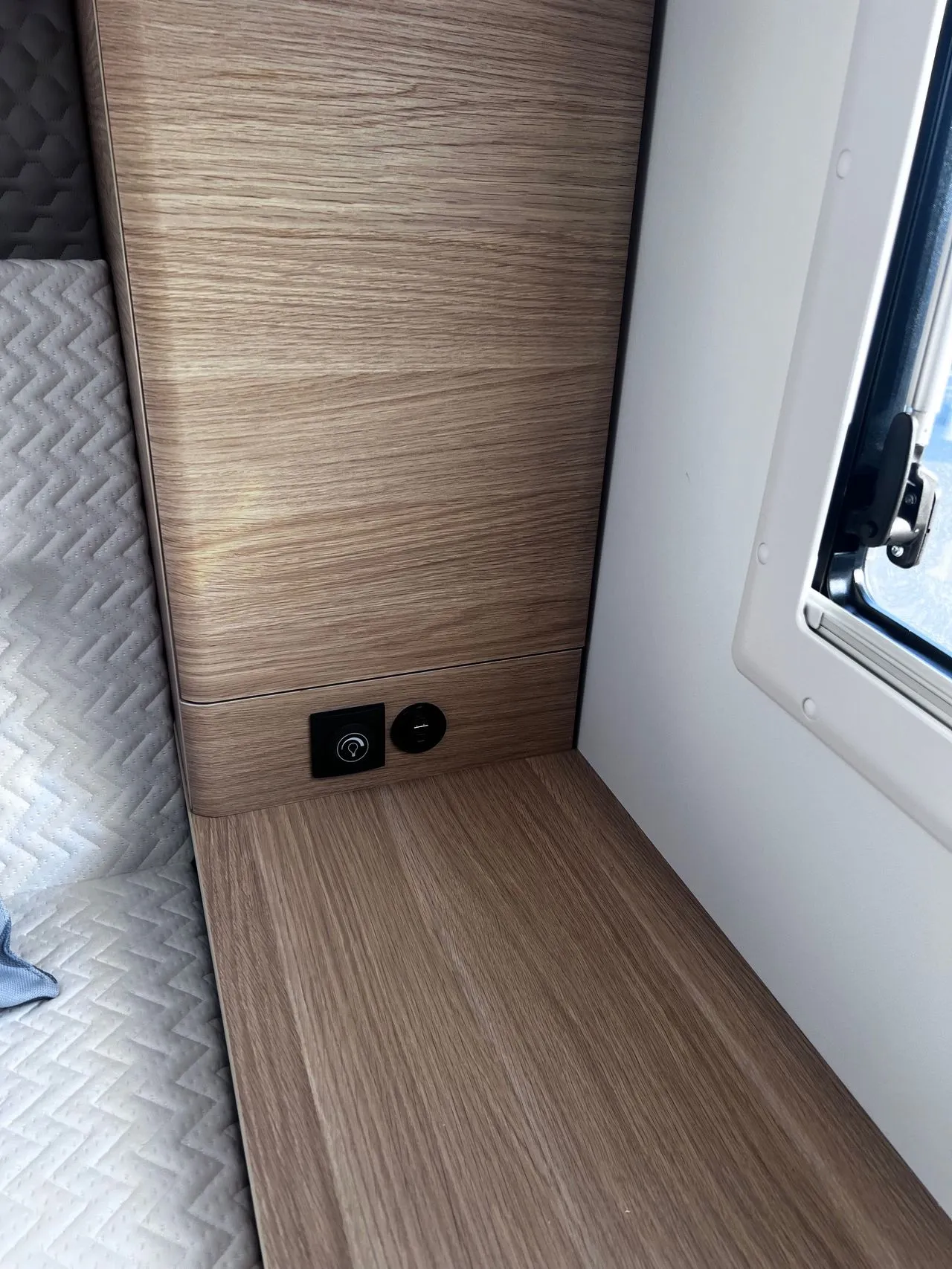 Camping-car - Adria - MATRIX 650 DC PACK ANNIVERSAIRE BOITE AUTO 2026