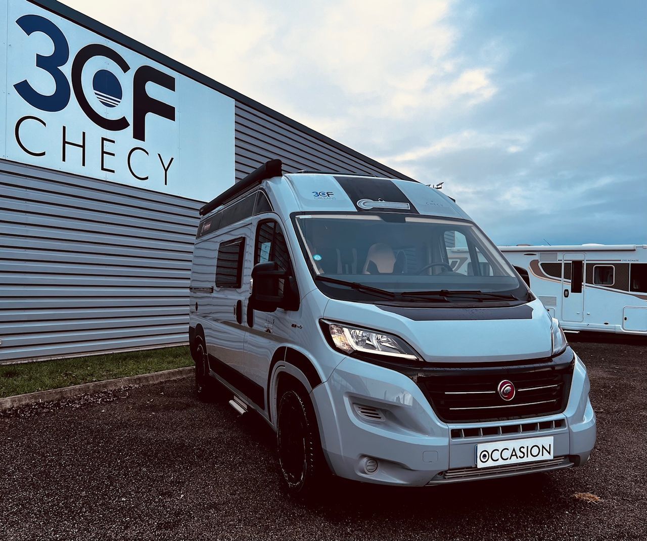 Camping-car CHALLENGER V114 S