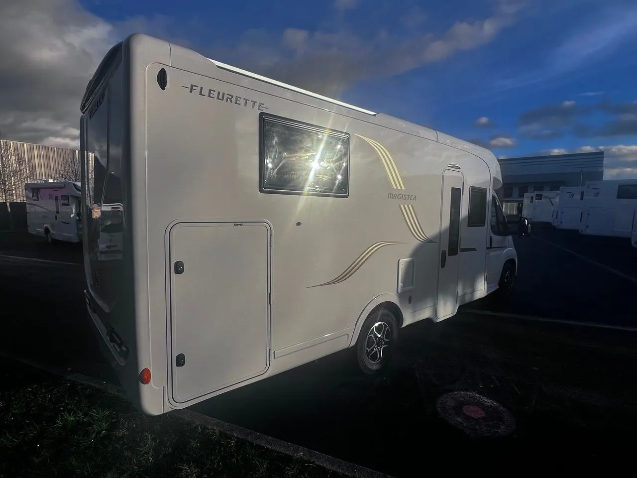 Camping-car - Fleurette - MAGISTER 74 LMF - 2026