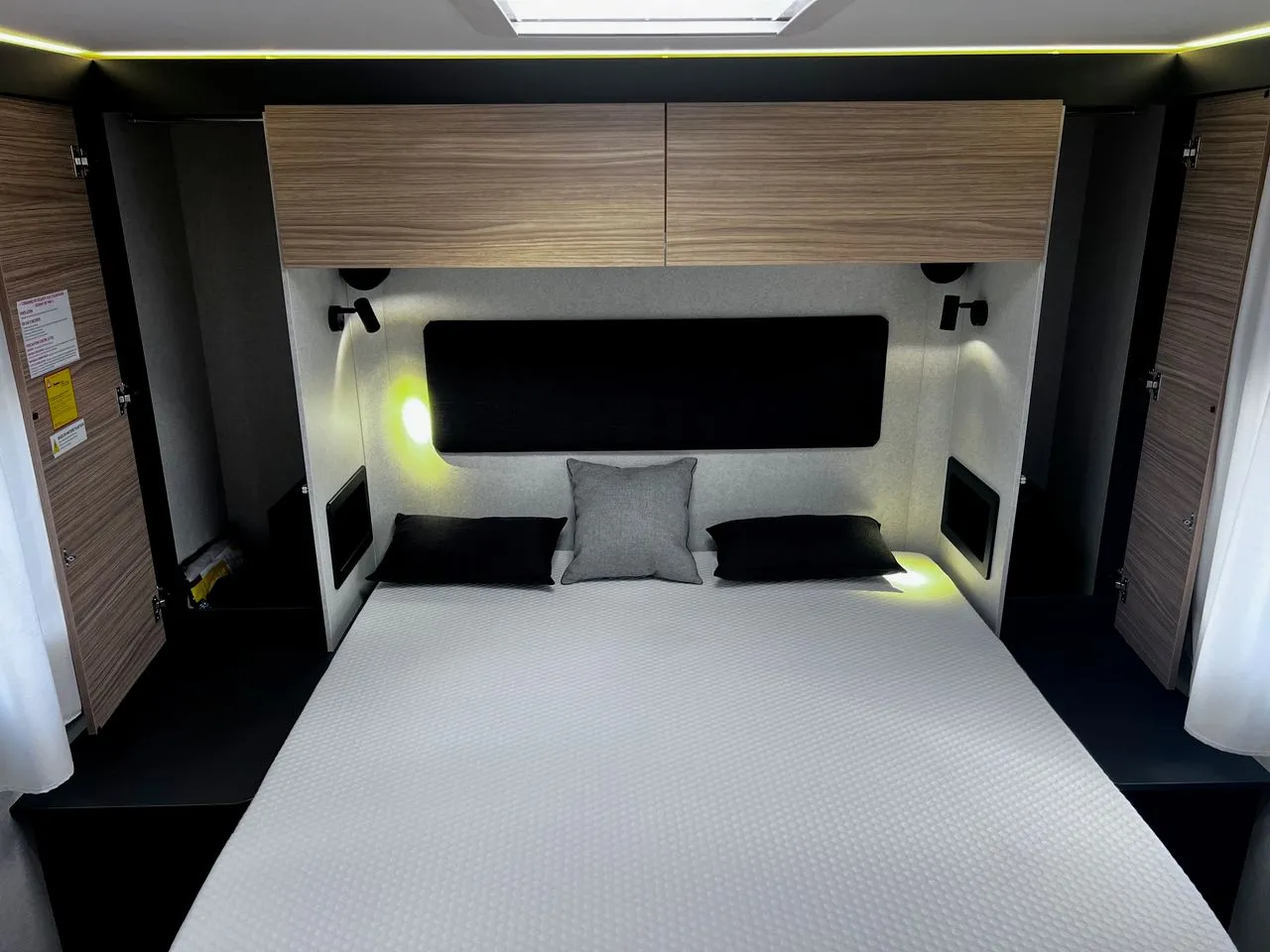 Camping-car - Bavaria - T740FC UNIK - 2026