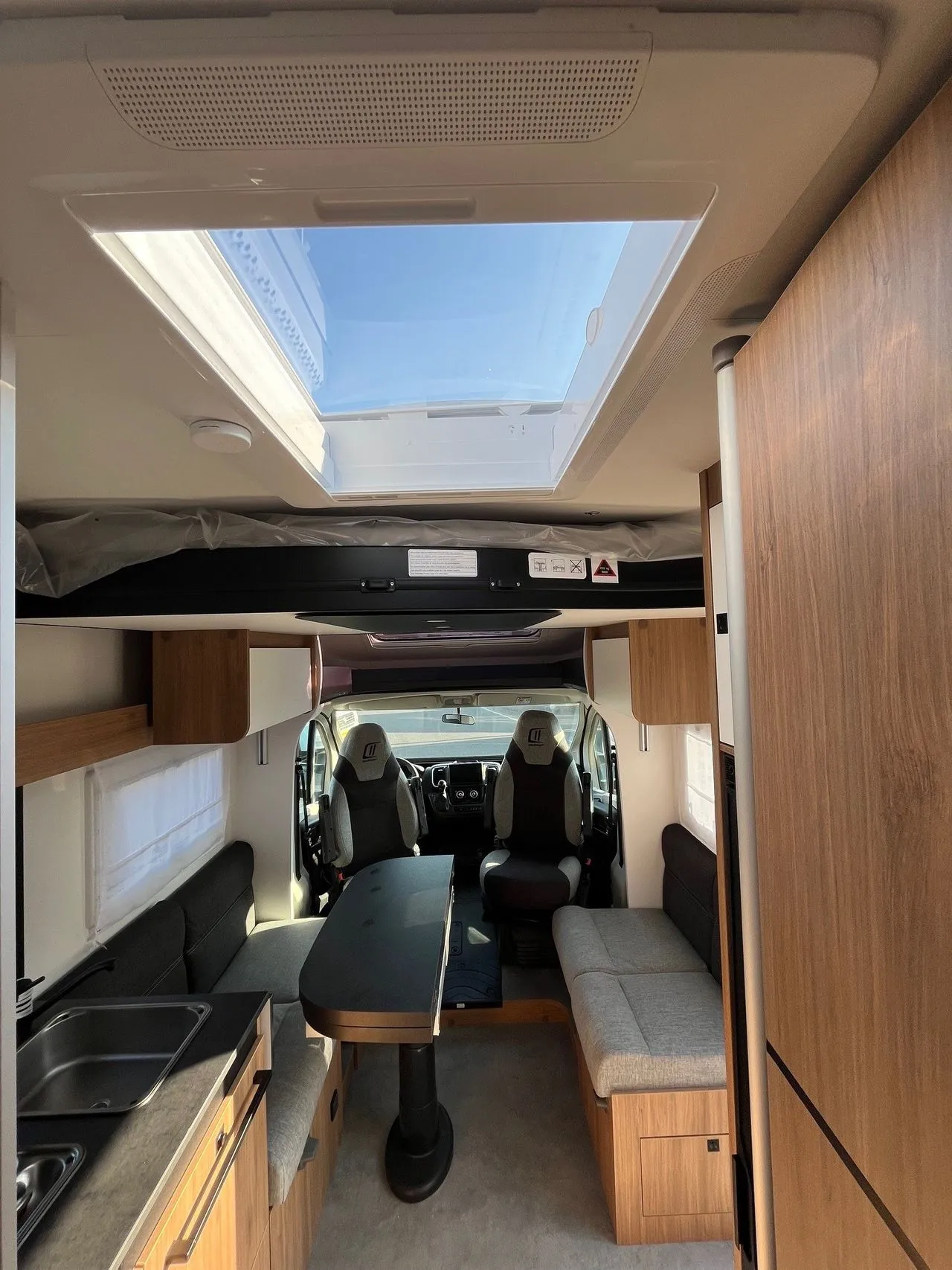 Camping-car - Challenger - 318 COSY EDITION - 2026