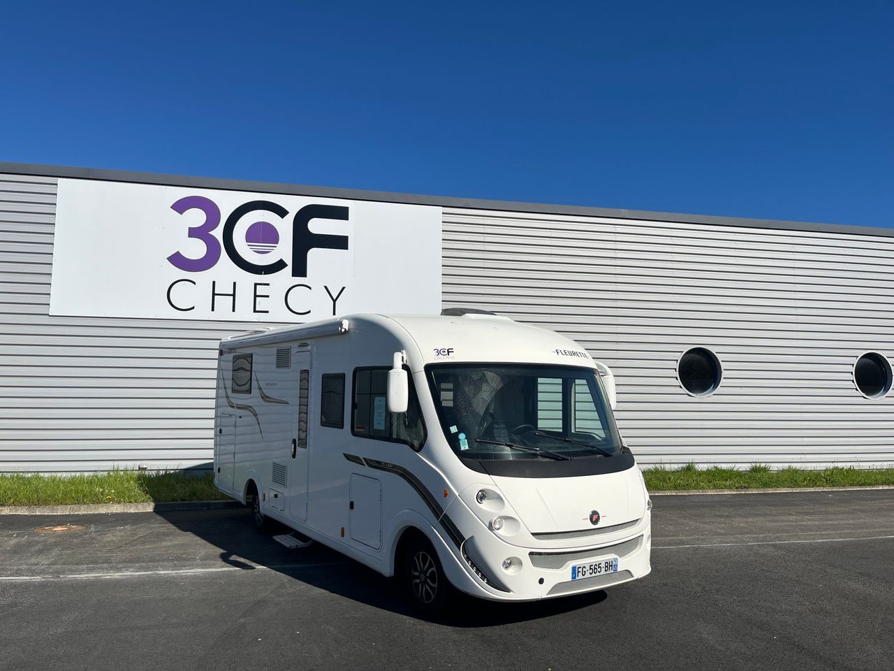 Camping-car FLEURETTE DISCOVER 75 LMF