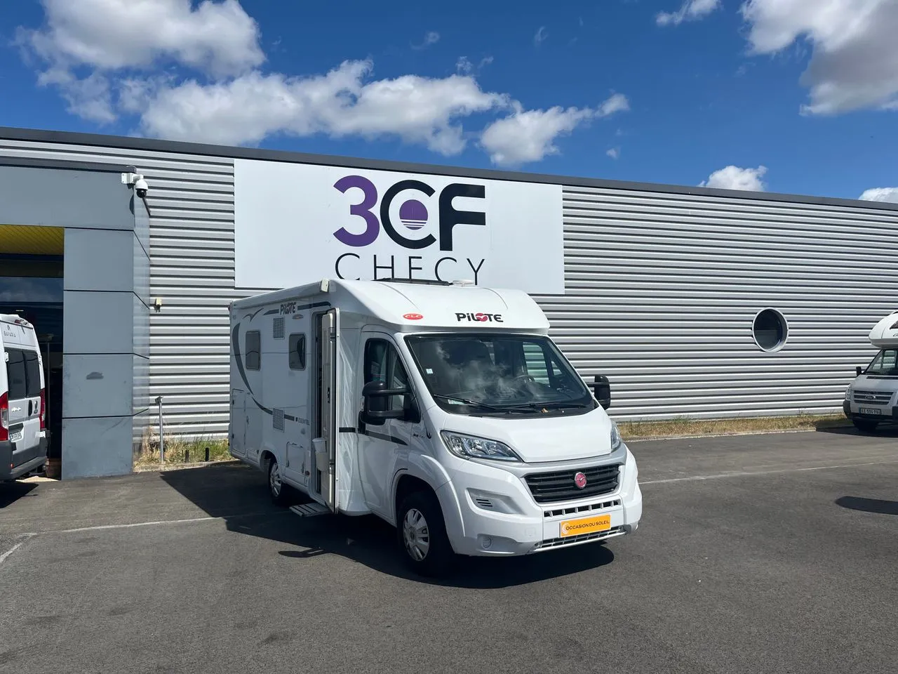 Camping-car occasion – Profilé — Camping-car profilé