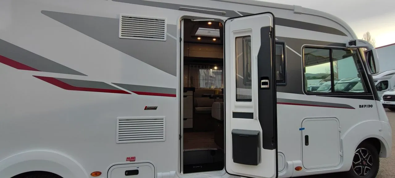Camping-car - Rapido - 8066 ULTIMATE LINE 