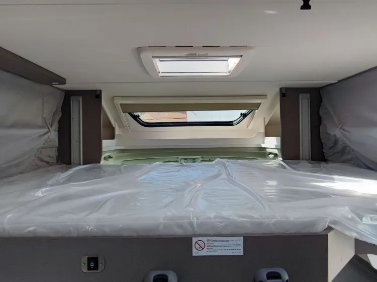 Camping-car - Etrusco - T 7400 QBC 