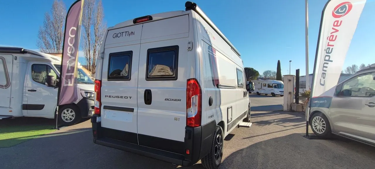 Fourgon aménagé - Giottiline - 60T Première Edition 