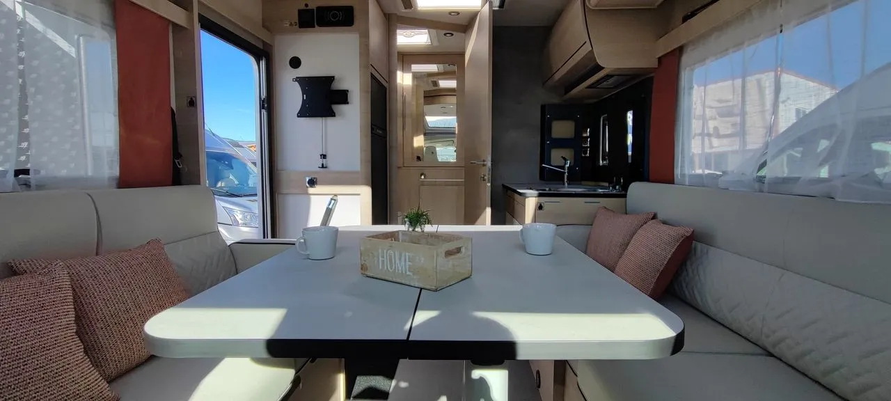 Camping-car - Rapido - 606 F 