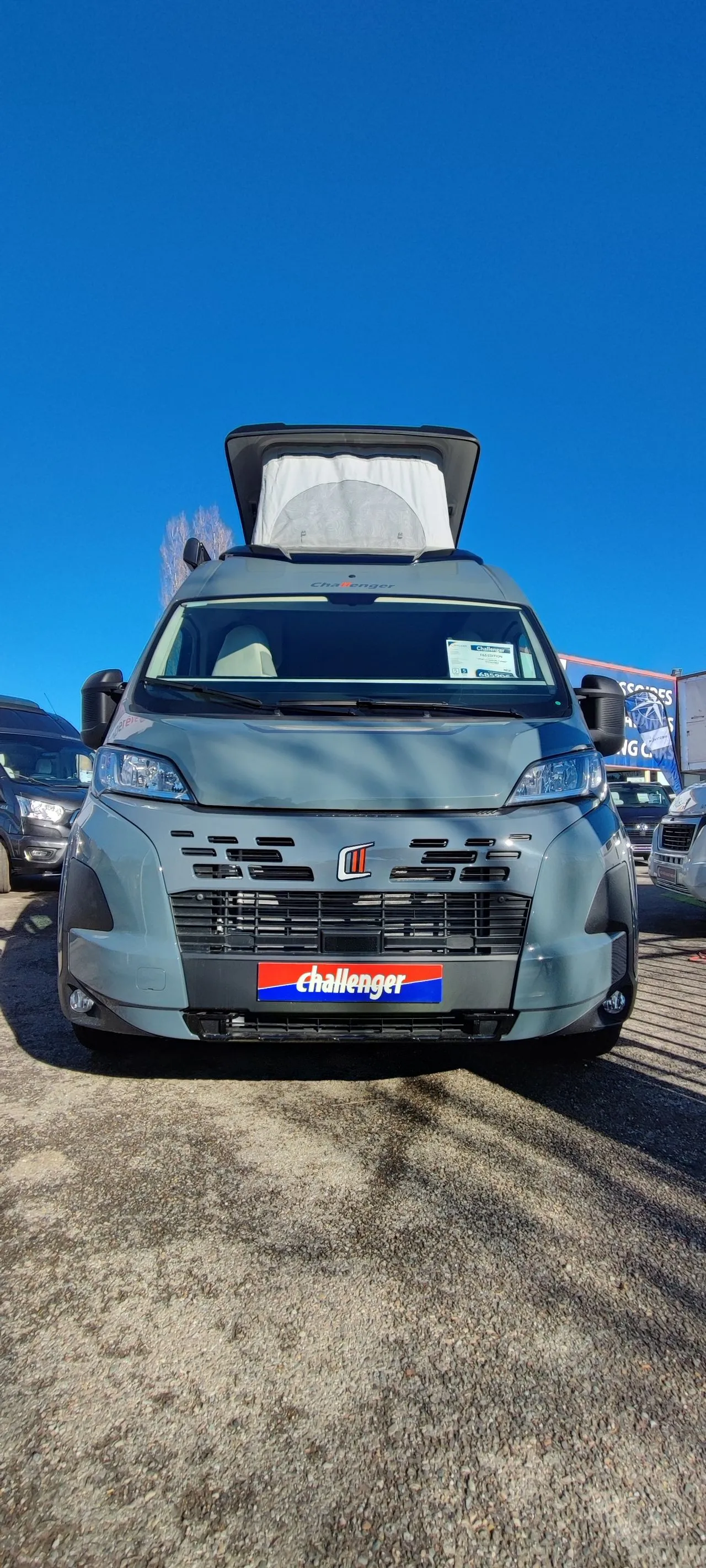 Fourgon aménagé - Challenger - F&S EDITION 