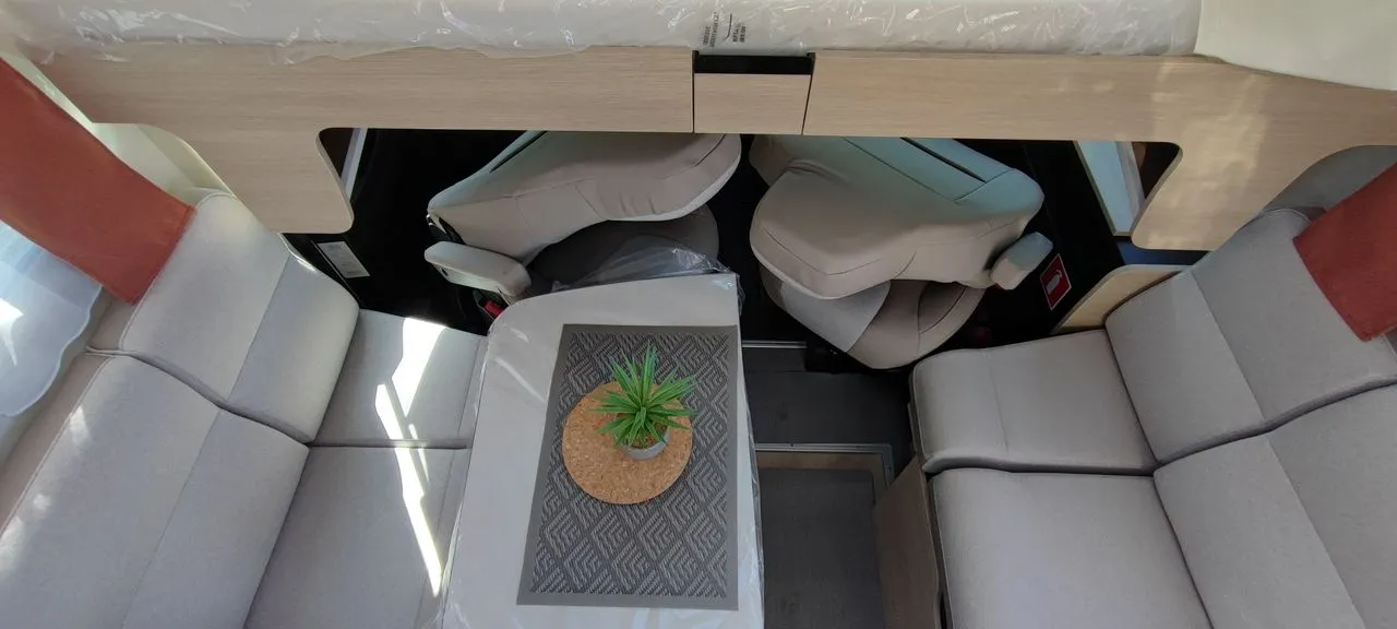 Camping-car - Rapido - C86 i 