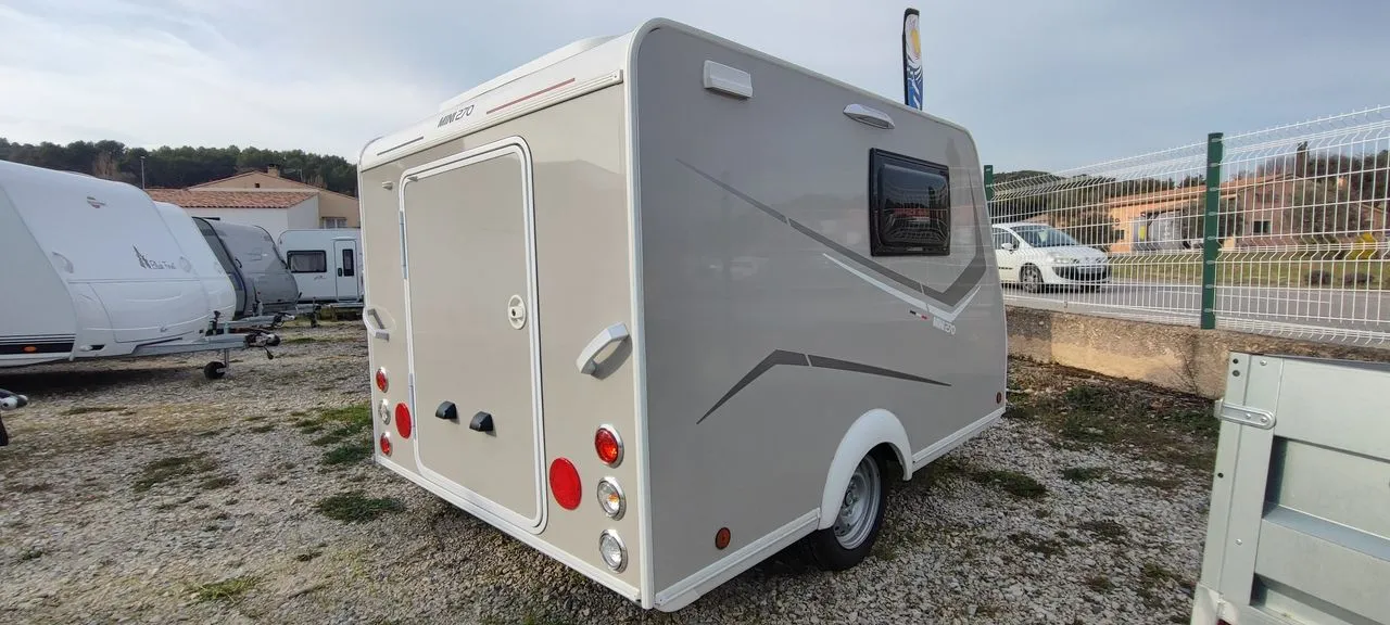 Caravane - Mini Freestyle - 270 