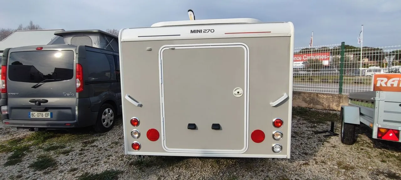 Caravane - Mini Freestyle - 270 