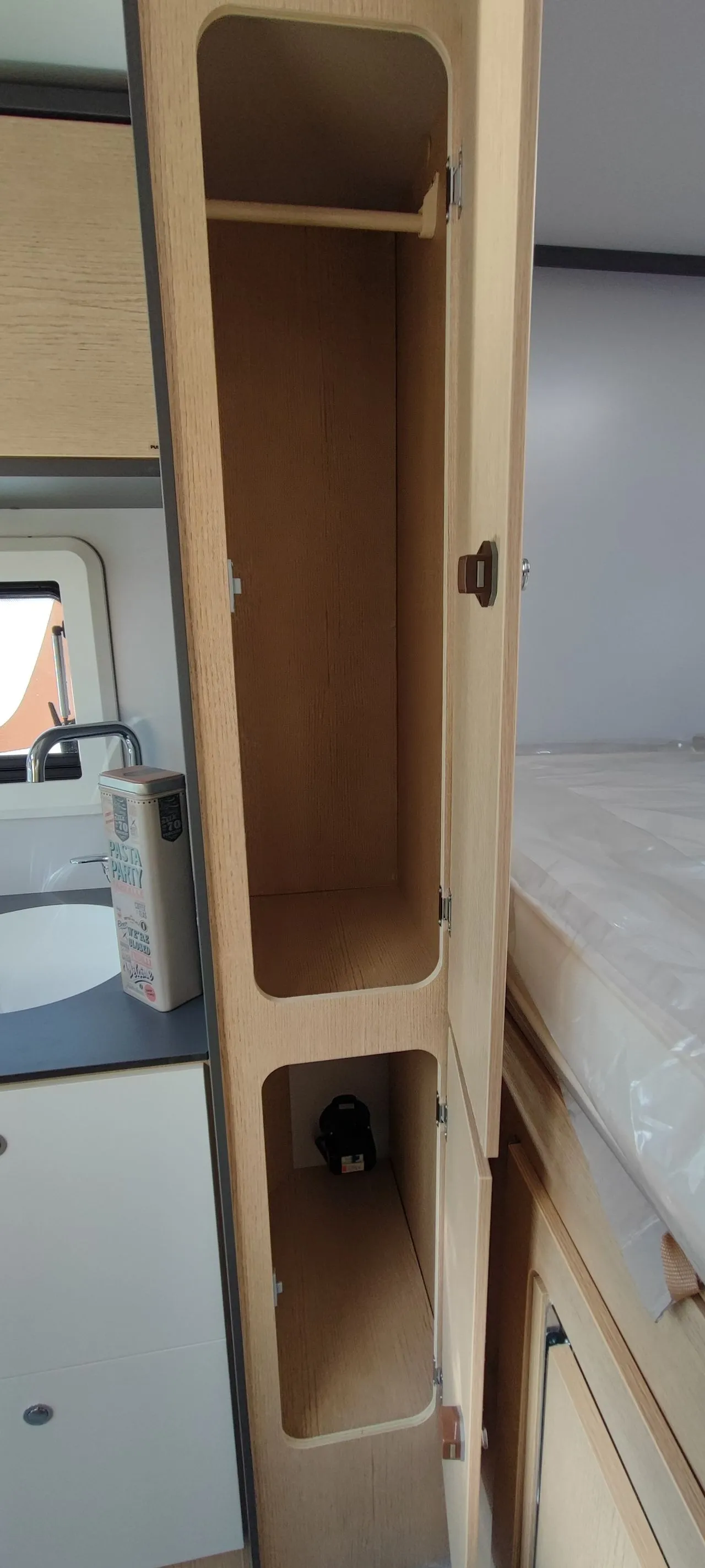 Camping-car - Giottiline - C60 Pack Privilège 