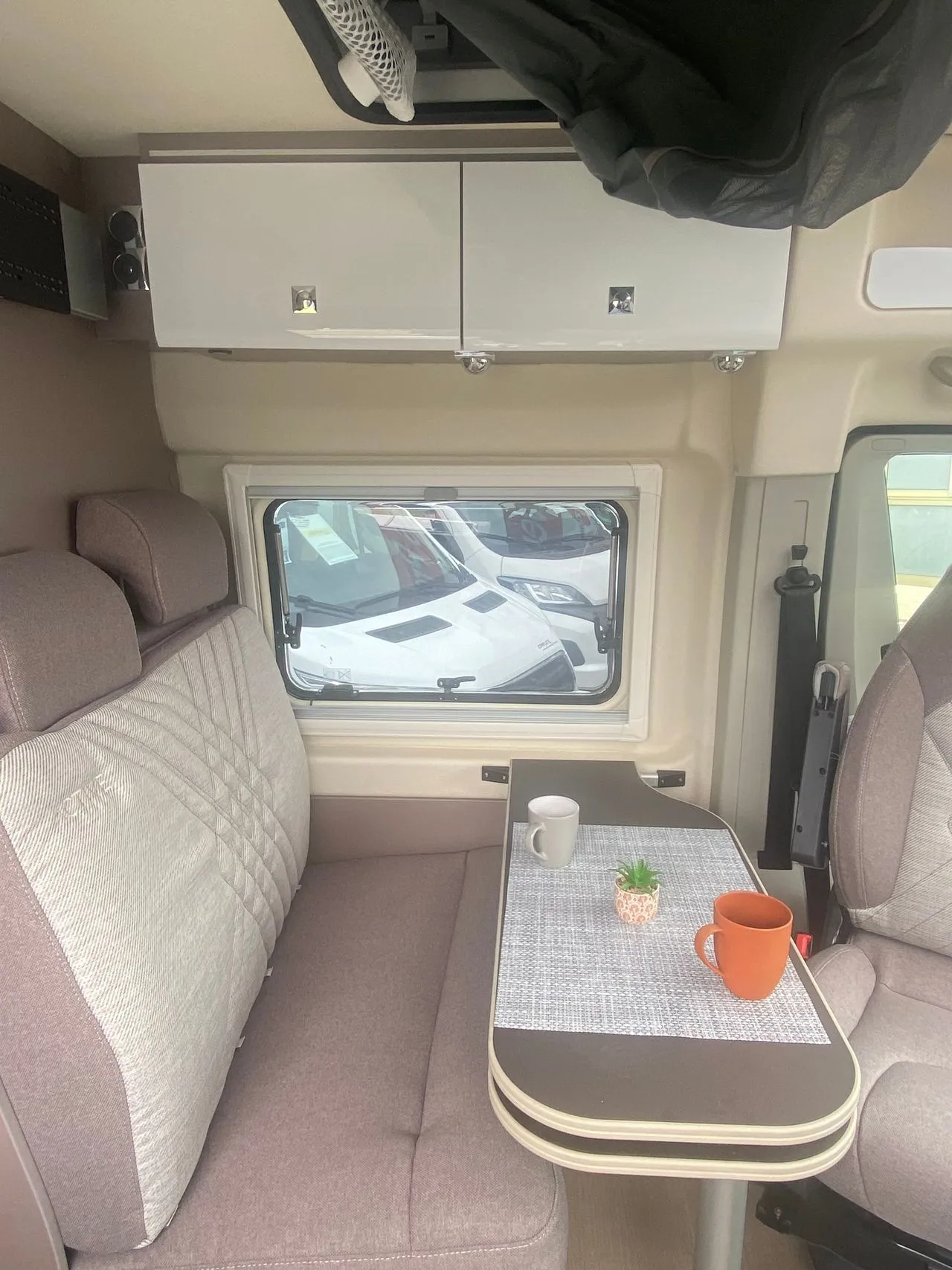 Camping-car - Burstner - LINEO T620 G 