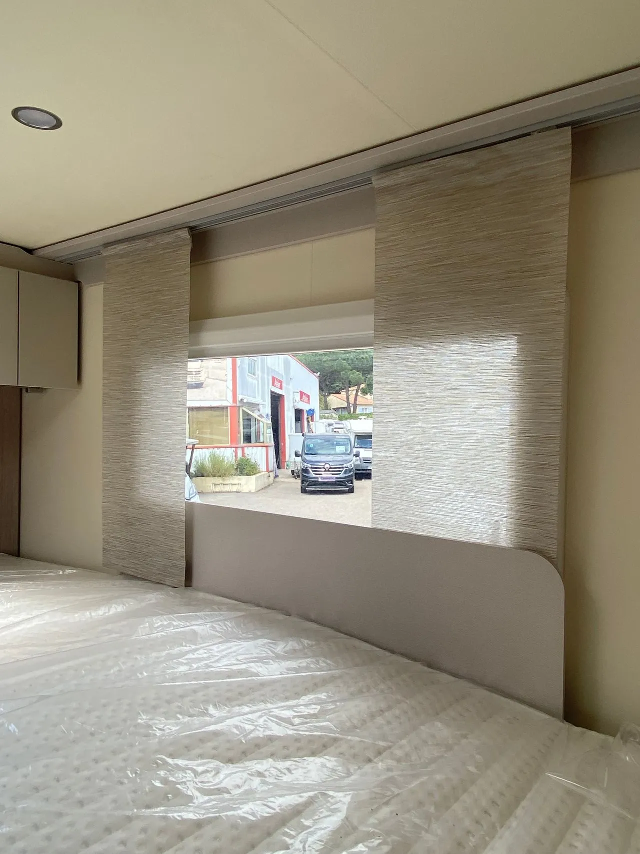 Camping-car - Burstner - LINEO T620 G 