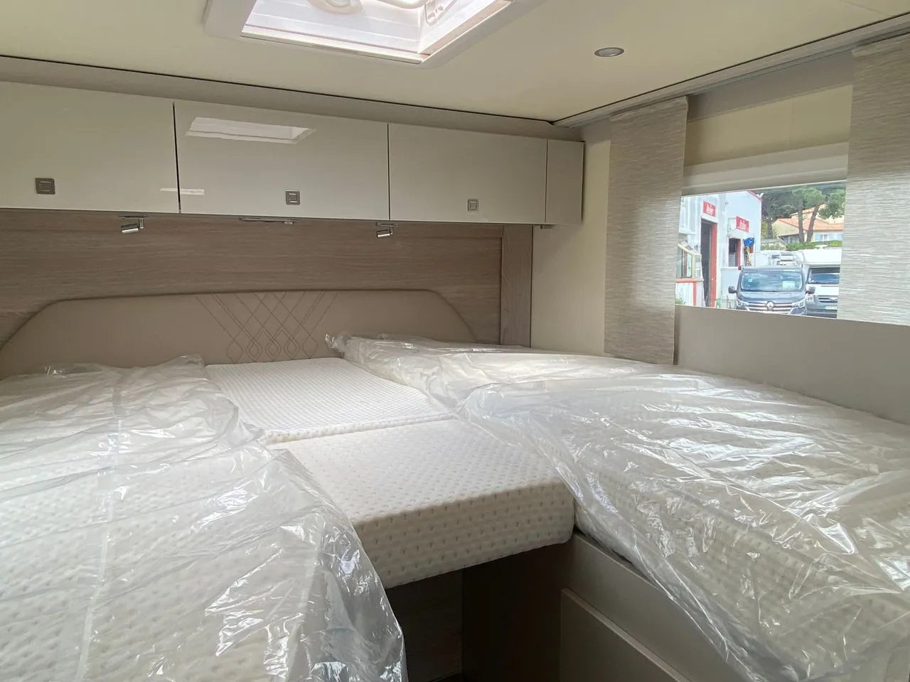 Camping-car - Burstner - LINEO T620 G 