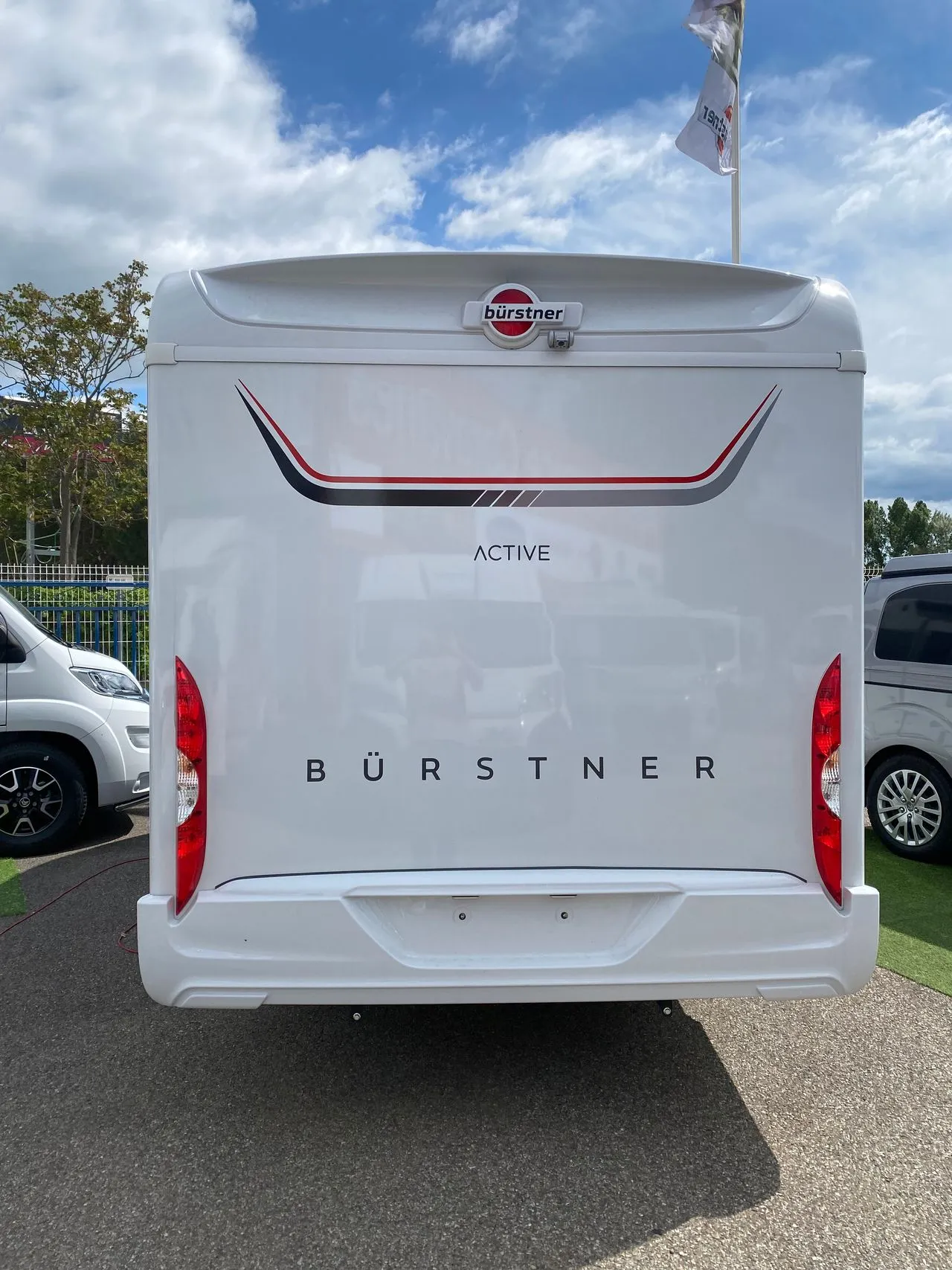 Camping-car - Burstner - LINEO T620 G 