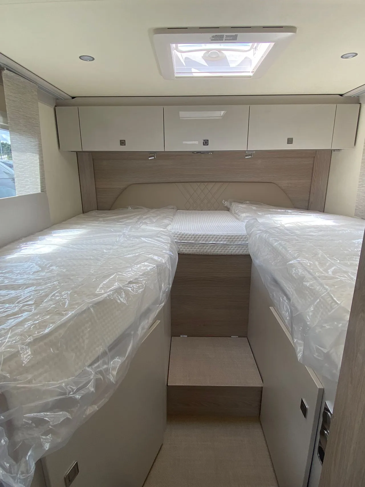 Camping-car - Burstner - LINEO T620 G 