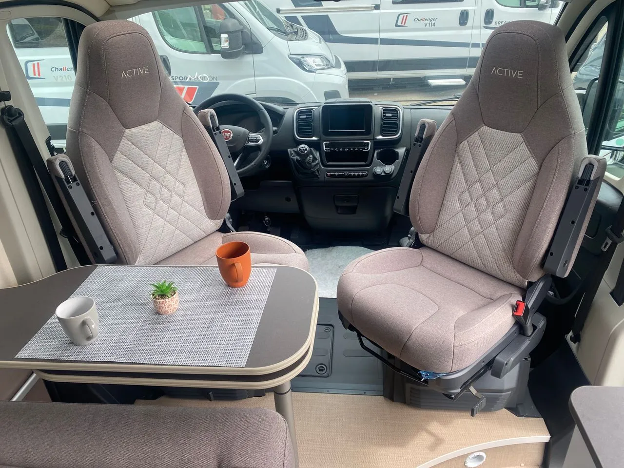 Camping-car - Burstner - LINEO T620 G 