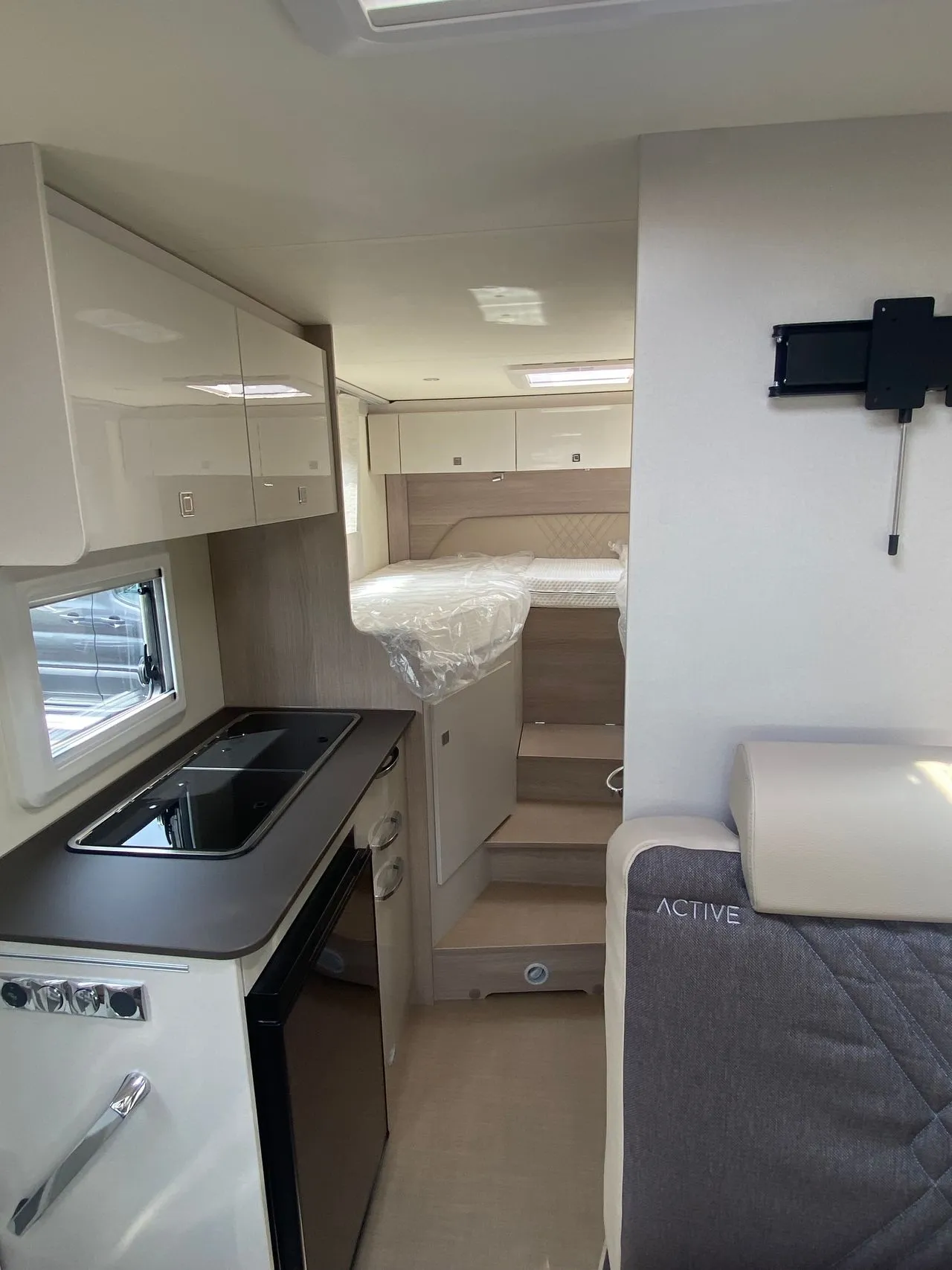 Camping-car - Burstner - LINEO T620 G 