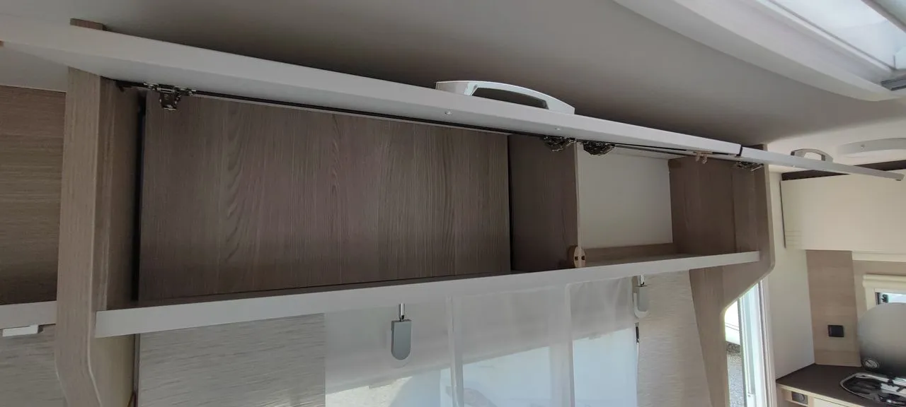 Caravane - Burstner - 425 TS Premio life Attractive - 2025