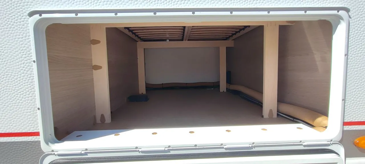 Caravane - Burstner - 425 TS Premio life Attractive - 2025