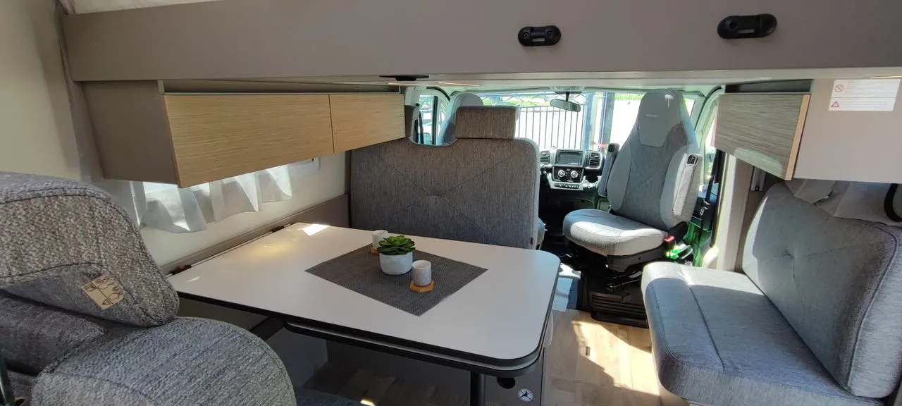 Camping-car - Burstner - CAMPEO TD IT 676 
