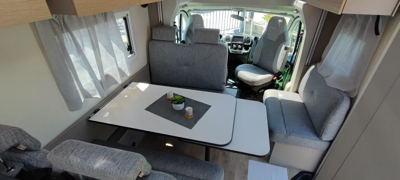 Camping-car - Burstner - CAMPEO TD IT 676 