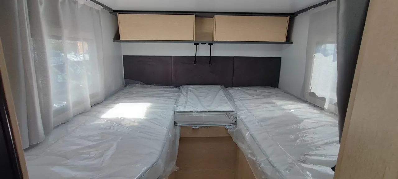 Camping-car - Giottiline - CX 66 Premiere Edition 