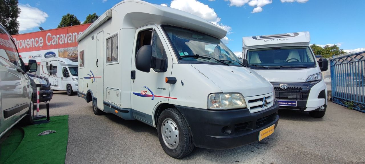 Camping-car CHALLENGER 107 "Prêt a partir"