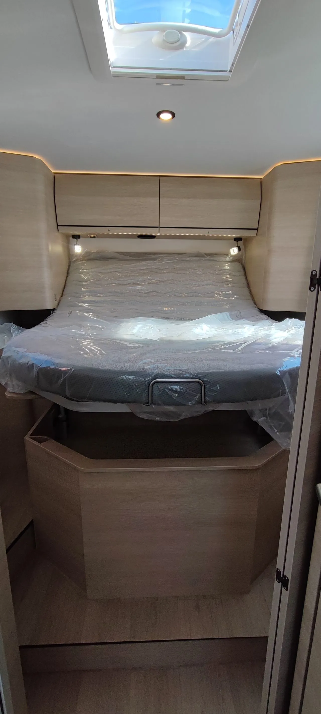 Camping-car - Rapido - C86 