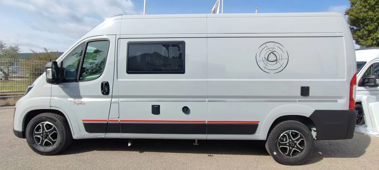 Fourgon aménagé - Campereve - 643 SAPHIR 