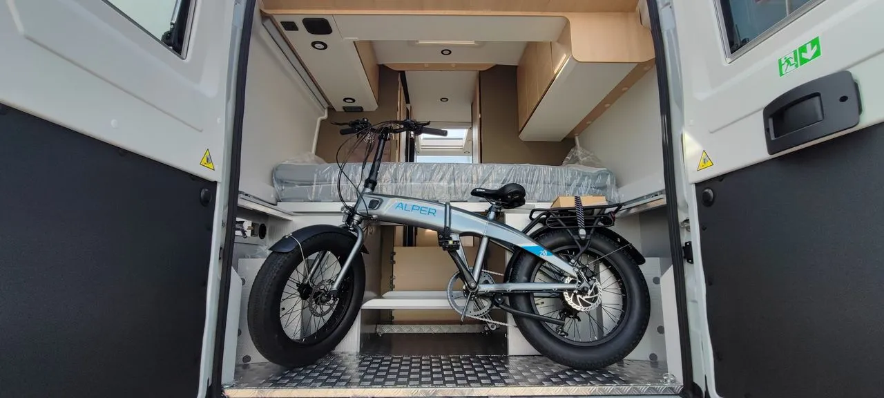Fourgon aménagé - Campereve - 643 SAPHIR 