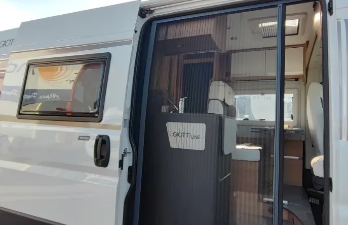 Fourgon aménagé - Giottiline - 60T 