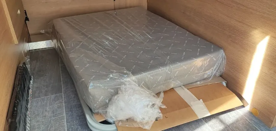 Fourgon aménagé - Giottiline - 60T 